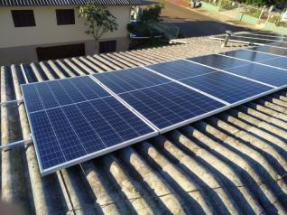 Adriane Elise B. Cansi